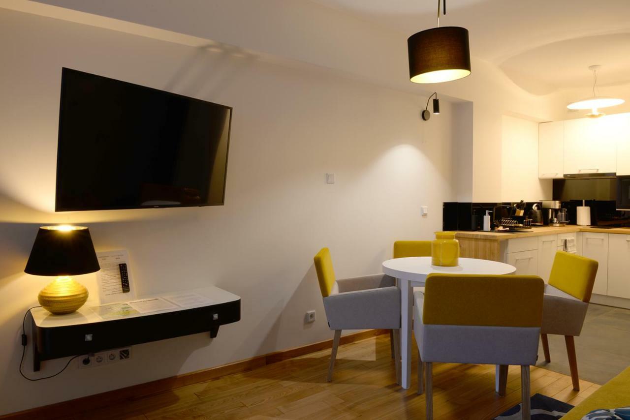 Apartamenty Kora กรินีซา ดรอยจ์ ภายนอก รูปภาพ